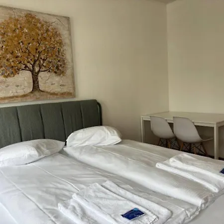 Cozy Near Opera - Cross 3 Zurich